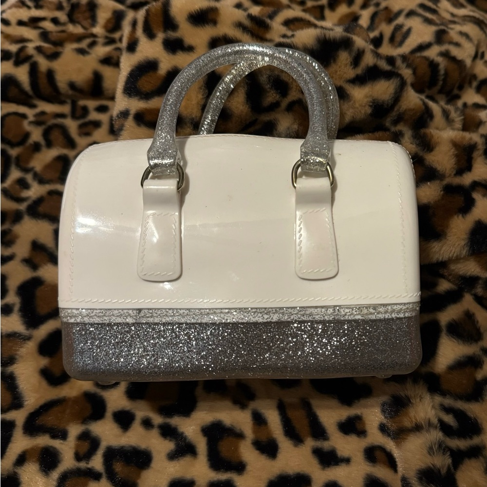 Elegant White and Silver Glitter Handbag